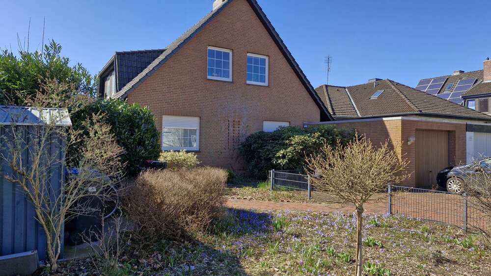 Thumbnail-Haus zum Kaufen in Rotenburg 360.000,00 € 178 m²
