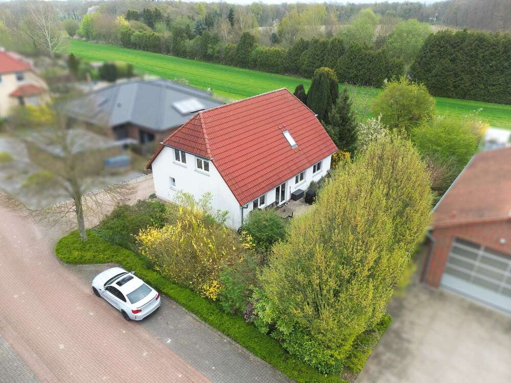 Thumbnail-Haus zum Kaufen in Rehburg-Loccum 349.000,00 € 171.19 m²