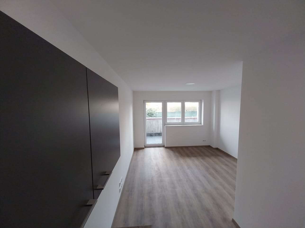 Thumbnail-Wohnung zum Mieten in Krefeld Hüls 425,00 € 25 m²