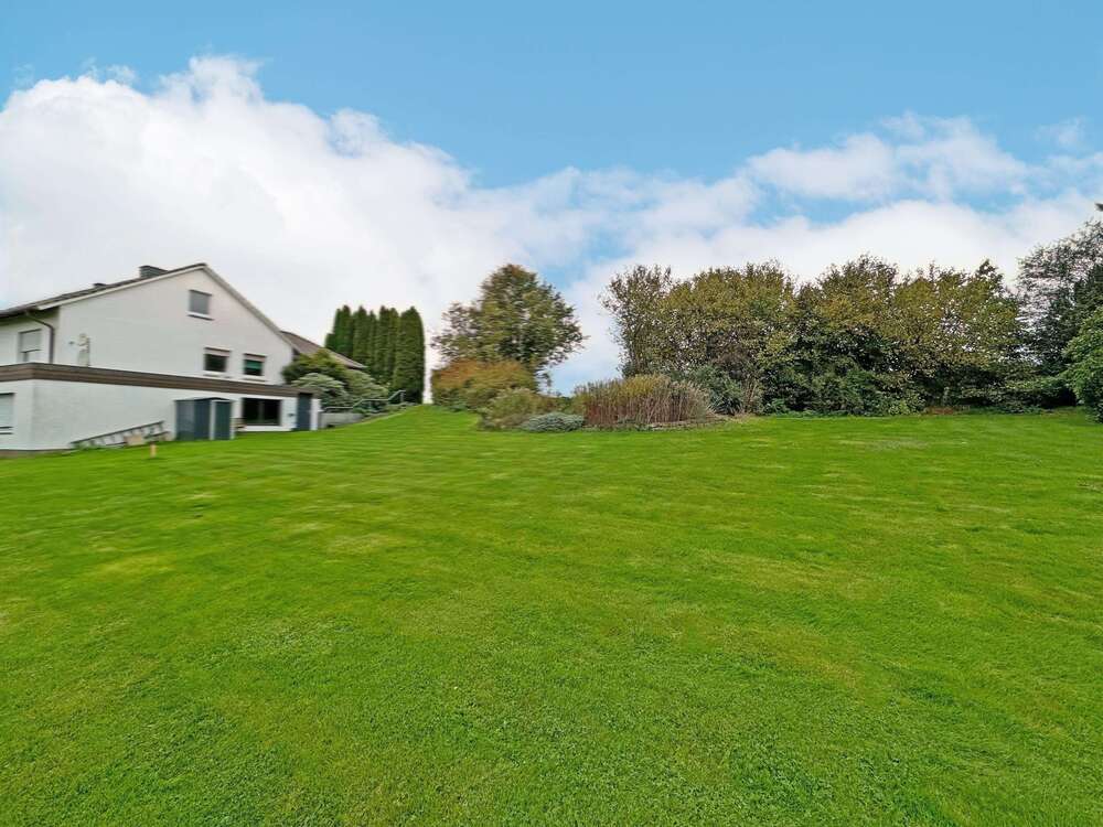 Thumbnail-Haus zum Kaufen in Hüllhorst 390.000,00 € 150 m²