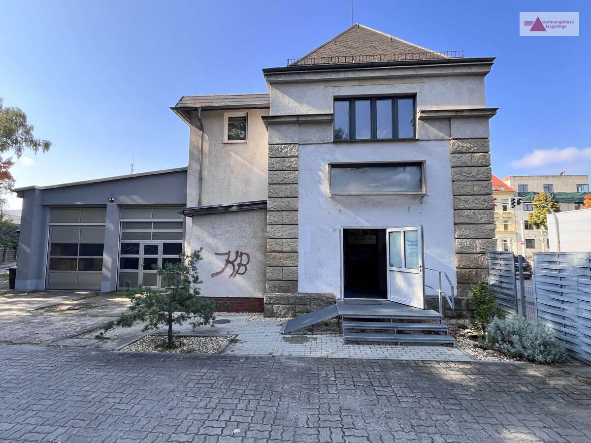 Thumbnail-Haus zum Kaufen in Zwickau Schedewitz 375.000,00 € 1 m²