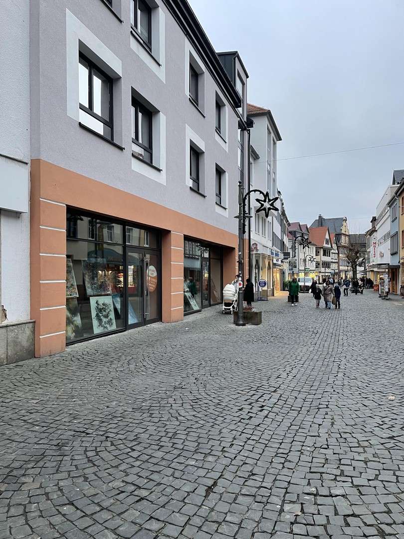 Thumbnail-Einzelhandel in Butzbach 1.800,00 € 131 m²