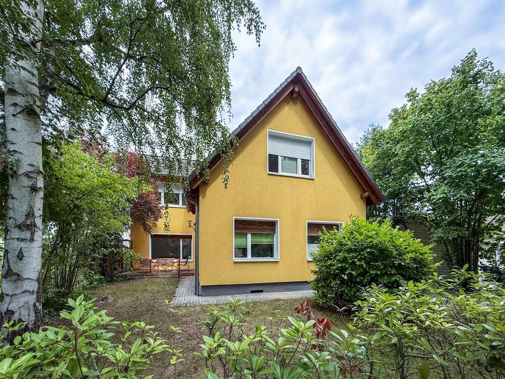Thumbnail-Haus zum Mieten in Berlin 3.550,00 € 200 m²