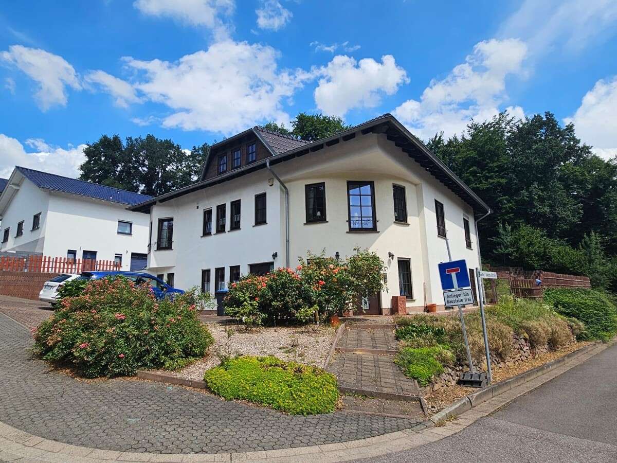 Thumbnail-Haus zum Kaufen in Wadgassen 595.000,00 € 244 m²