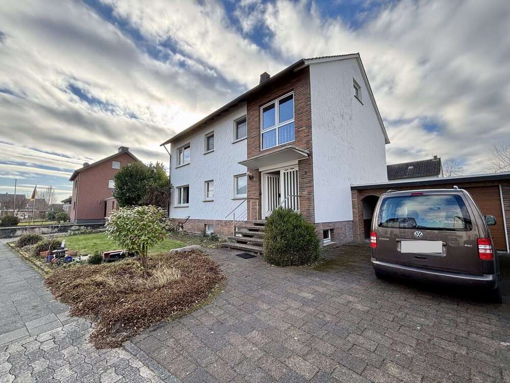 Thumbnail-Haus zum Kaufen in Salzkotten Upsprunge 419.000,00 € 162.08 m²