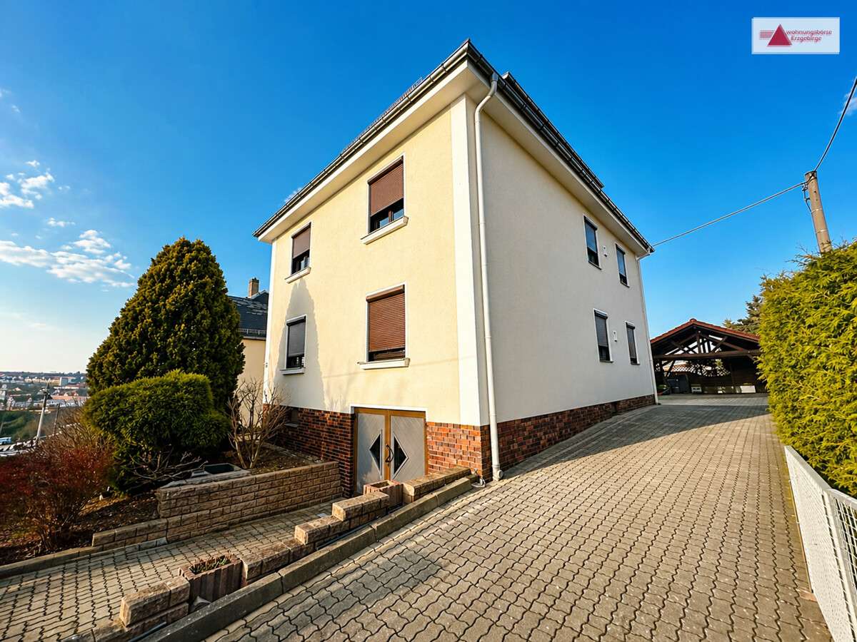 Thumbnail-Haus zum Kaufen in Werdau 369.000,00 € 195 m²