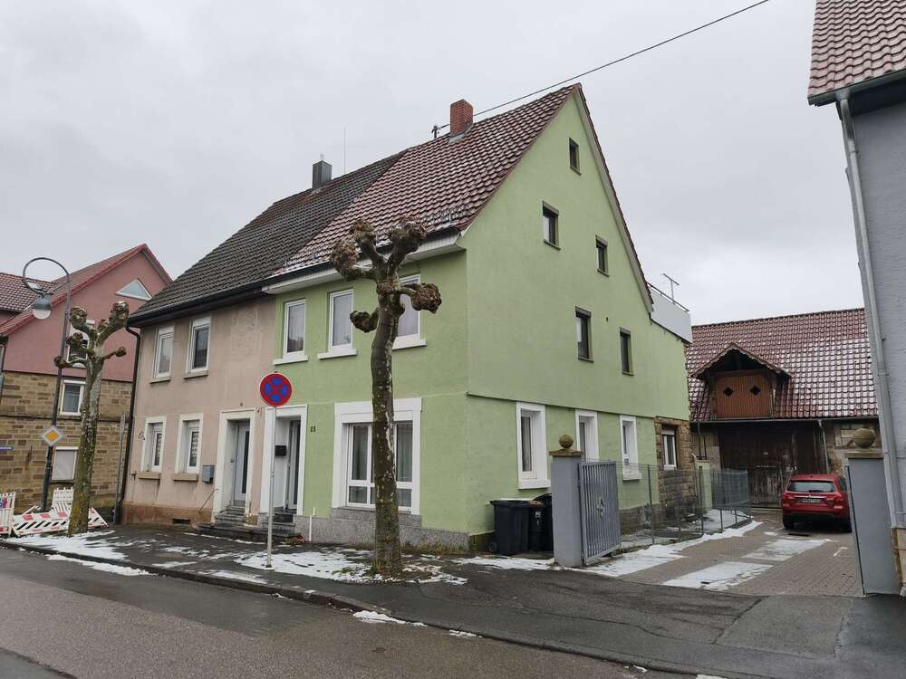 Thumbnail-Haus zum Kaufen in Güglingen 298.000,00 € 150 m²
