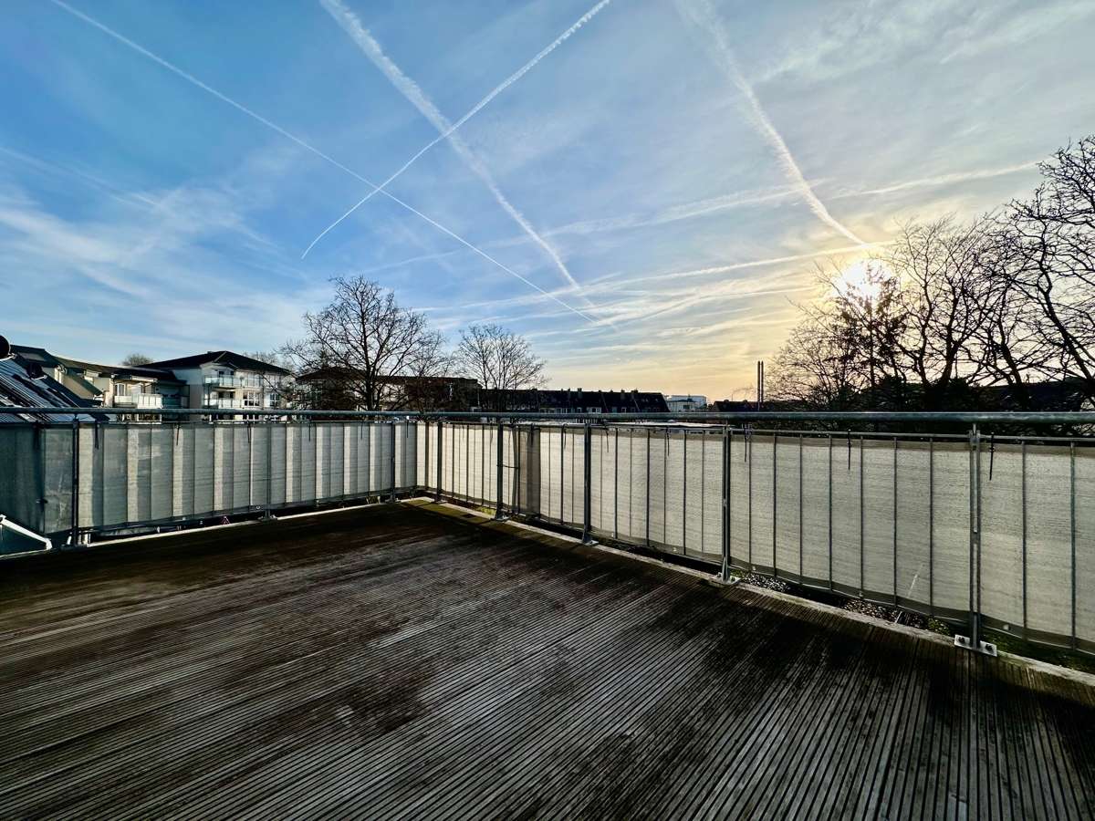 Thumbnail-Wohnung zum Kaufen in Düsseldorf 495.000,00 € 87.23 m²