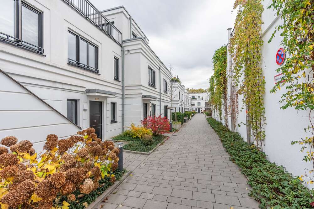 Thumbnail-Haus zum Kaufen in Düsseldorf 1.135.000,00 € 114 m²