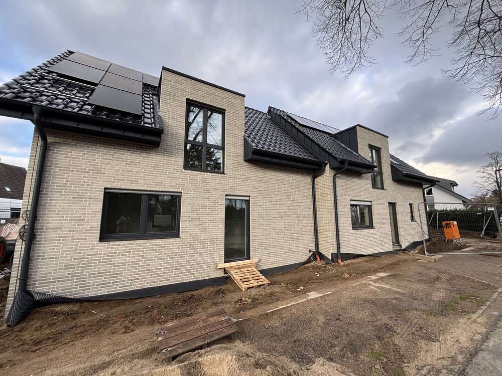 Thumbnail-Haus zum Mieten in Hamminkeln Dingden 1.350,00 € 102 m²