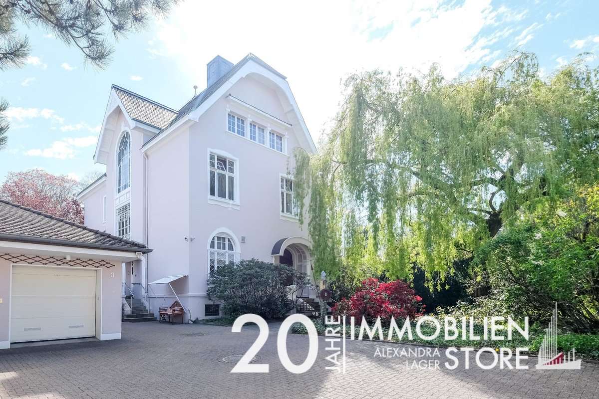 Thumbnail-Wohnung zum Mieten in Langenfeld 2.100,00 € 150 m²