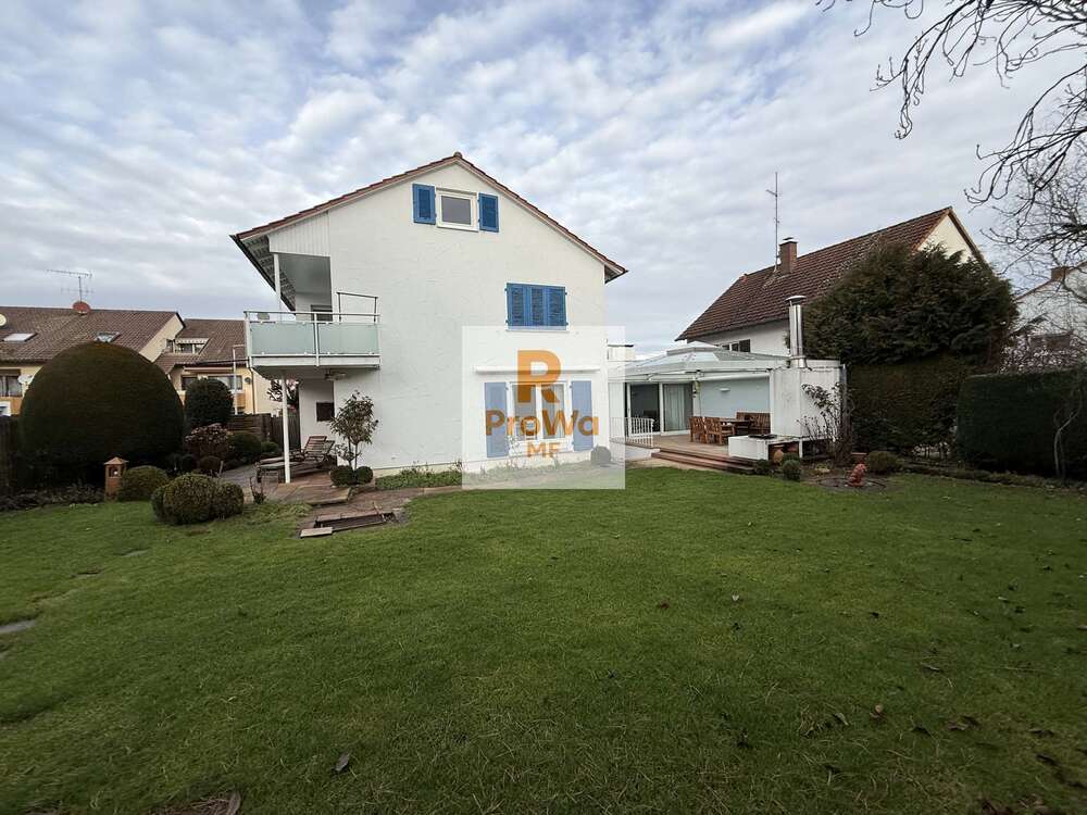 Thumbnail-Haus zum Kaufen in Sachsenheim 645.000,00 € 180 m²