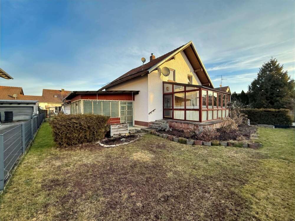 Thumbnail-Haus zum Kaufen in Wallersdorf 240.000,00 € 120 m²