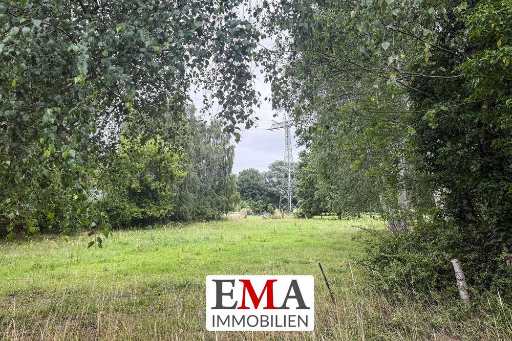 Thumbnail-Grundstück zu verkaufen in Wustermark 450.000,00 € 2959 m²