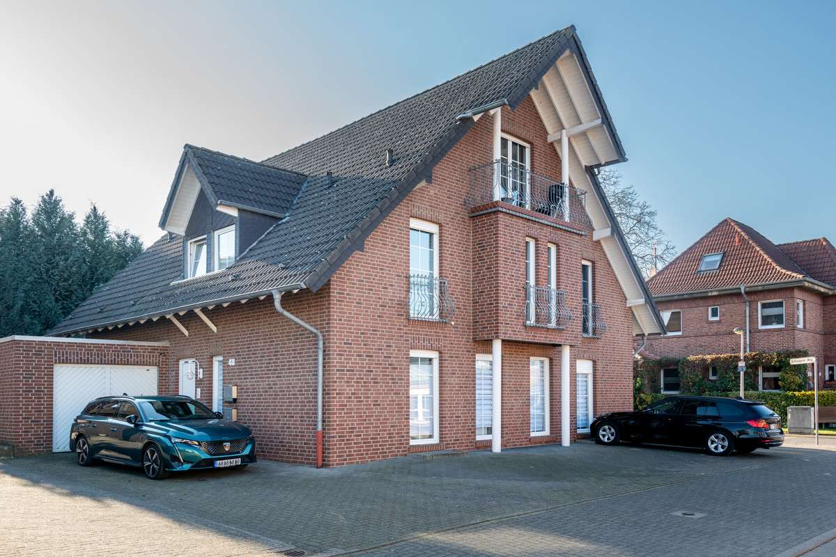 Thumbnail-Wohnung zum Kaufen in Hückelhoven Brachelen 265.000,00 € 141.76 m²