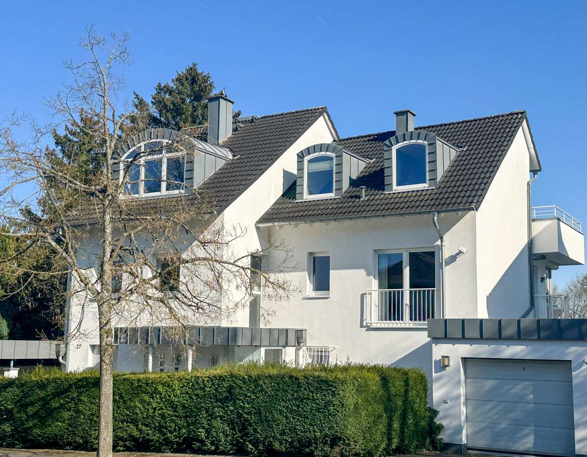 Thumbnail-Wohnung zum Kaufen in Kelkheim (Taunus) 850.000,00 € 223.25 m²