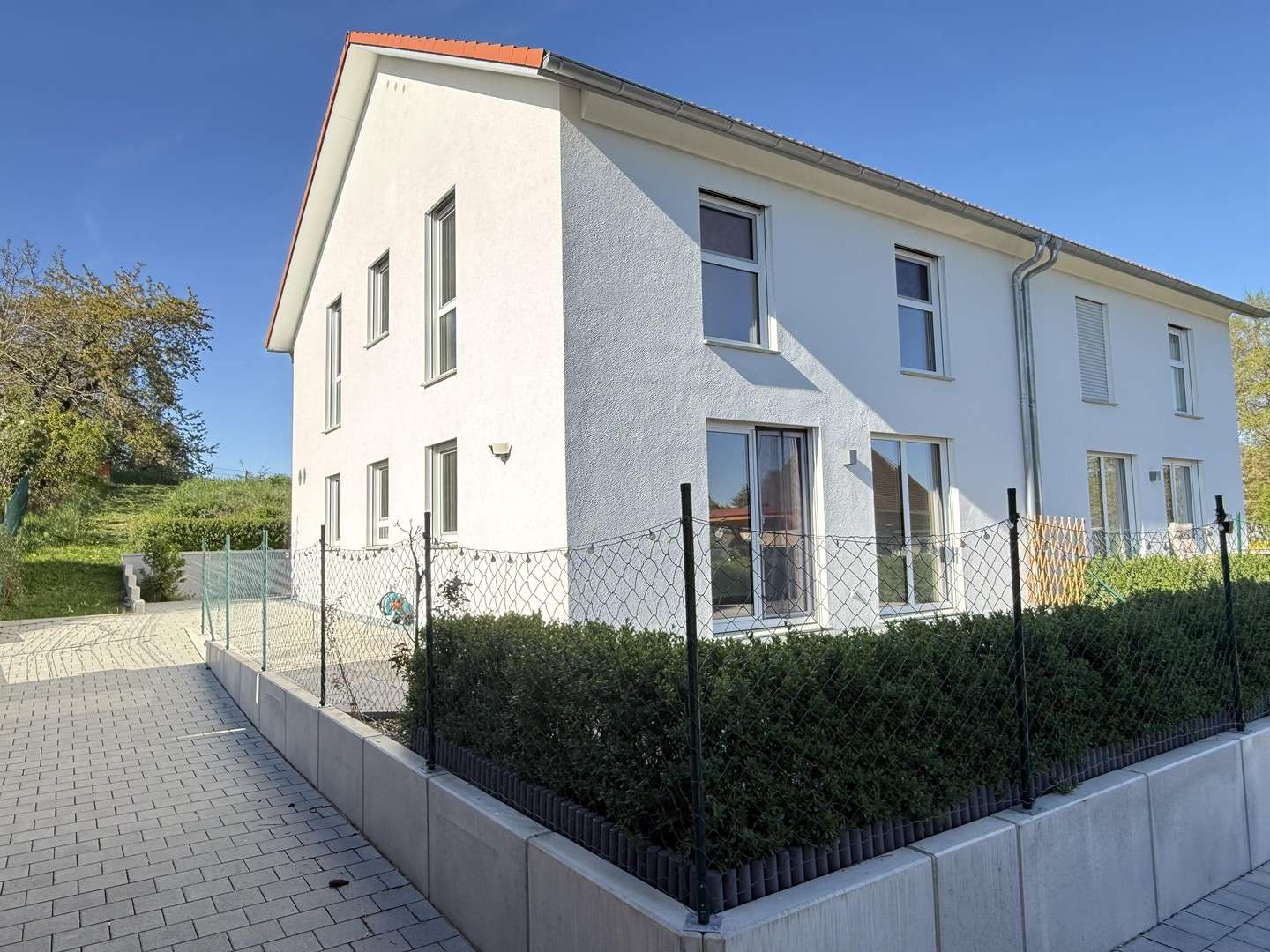 Thumbnail-Haus zum Mieten in Ellingen 1.580,00 € 127 m²