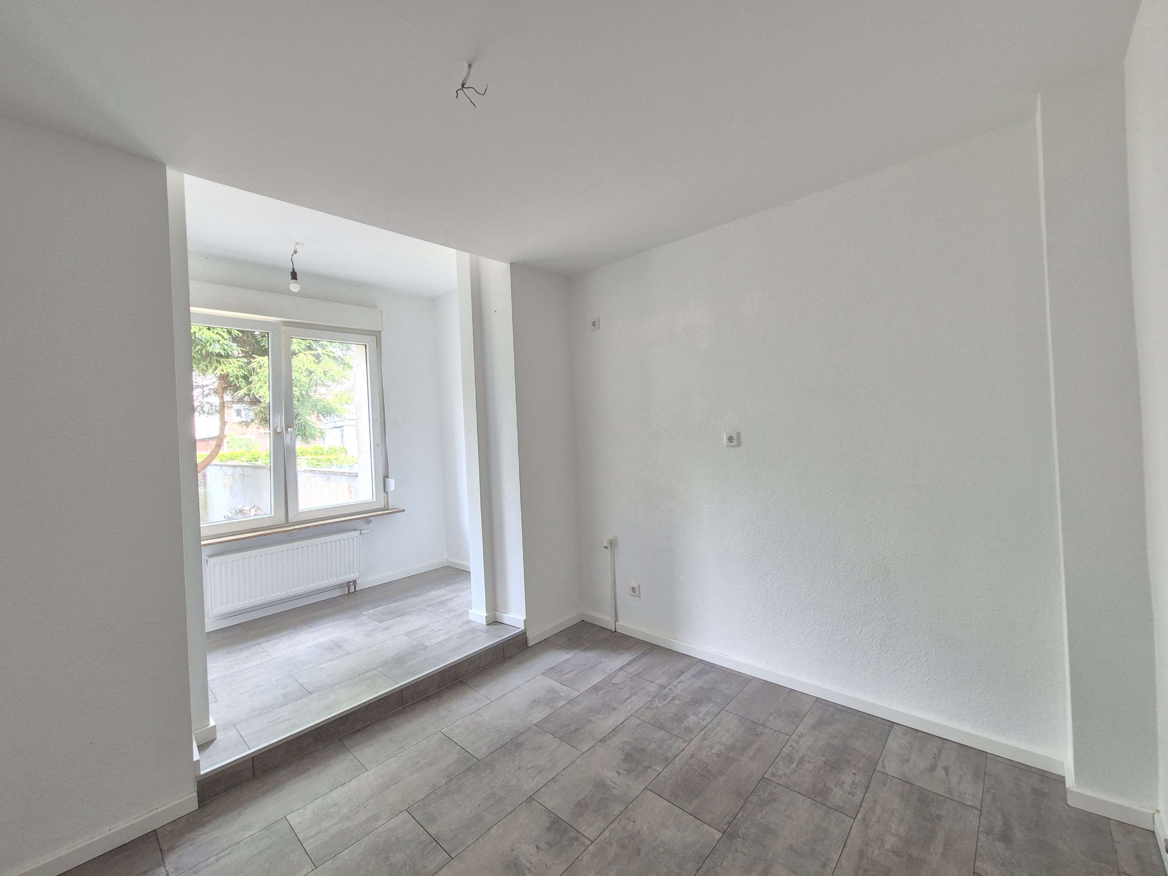 Thumbnail-Wohnung zum Mieten in Krefeld 800,00 € 80 m²