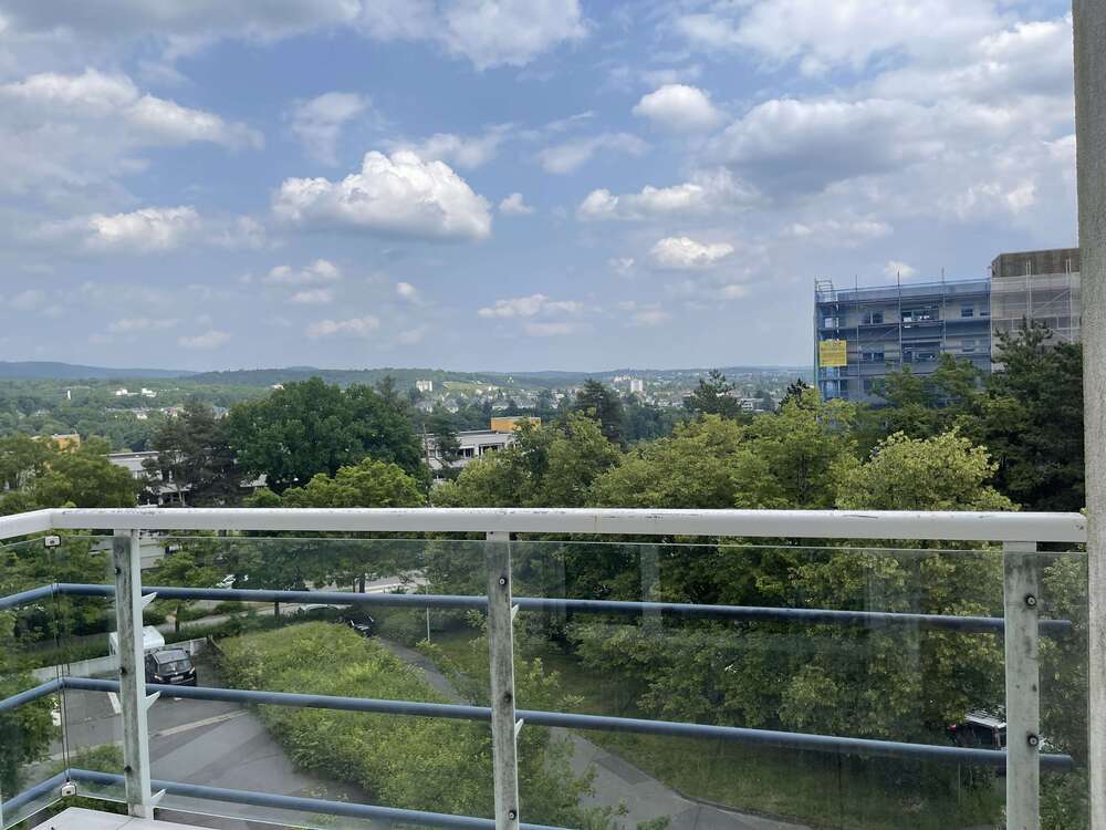 Thumbnail-Wohnung zum Kaufen in Wiesbaden 350.000,00 € 77 m²