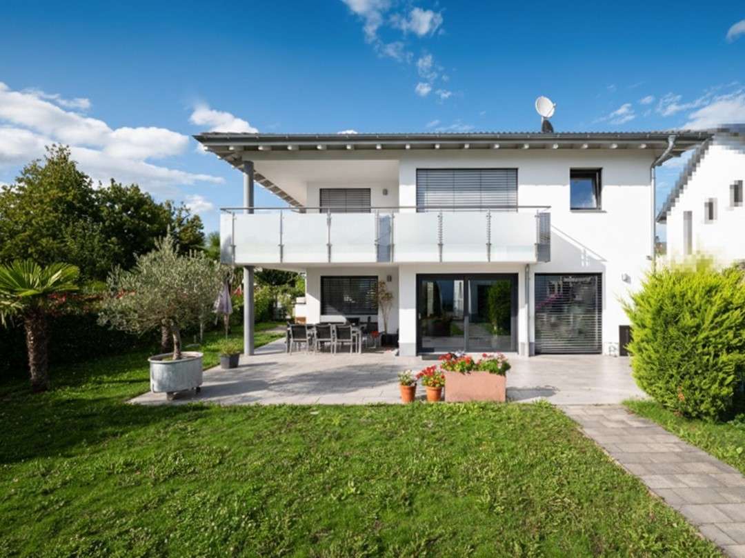 Thumbnail-Haus zum Kaufen in Singen 1.050.000,00 € 252 m²