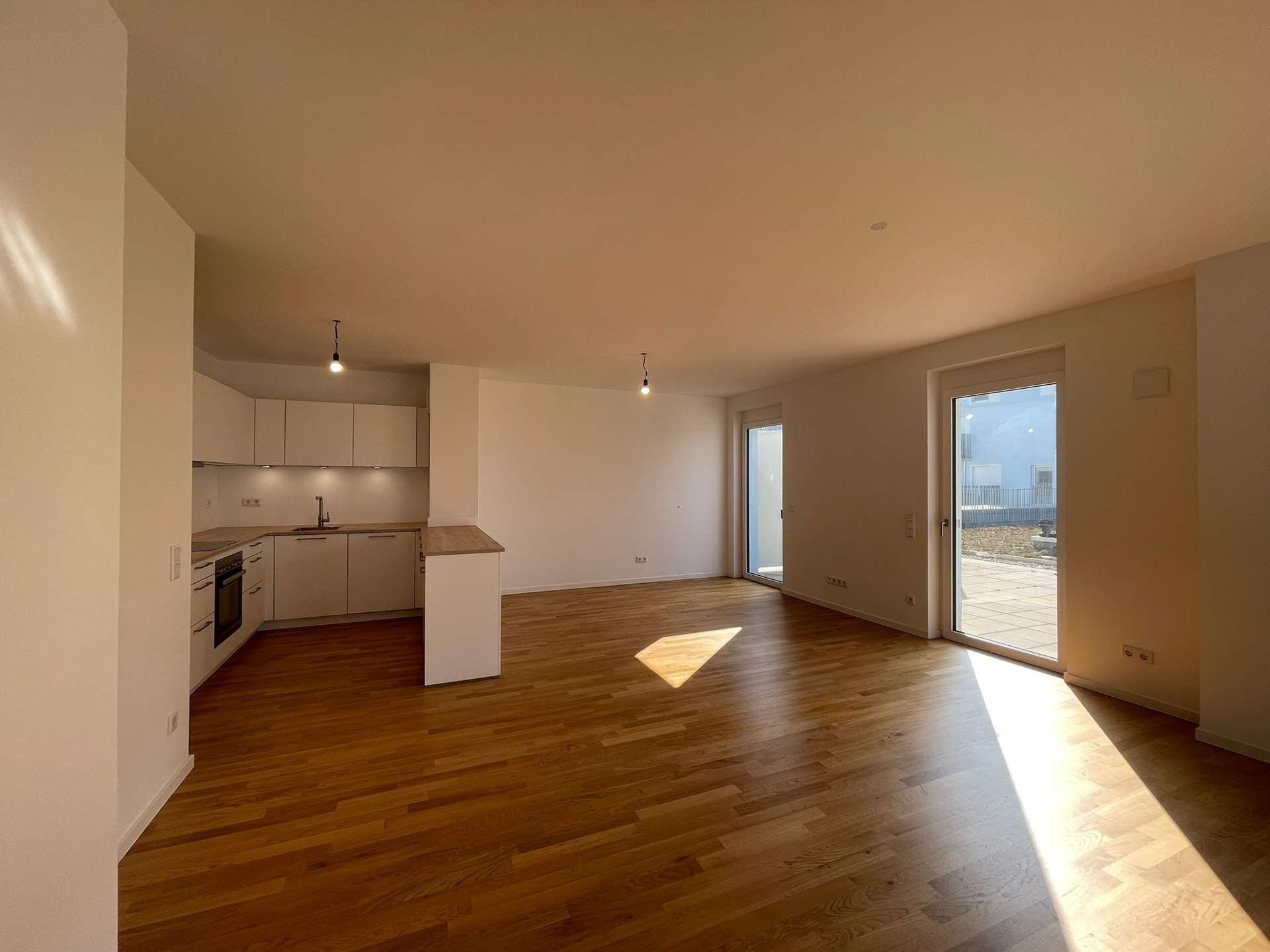 Thumbnail-Wohnung zum Mieten in Neu-Ulm 2.190,00 € 137.5 m²