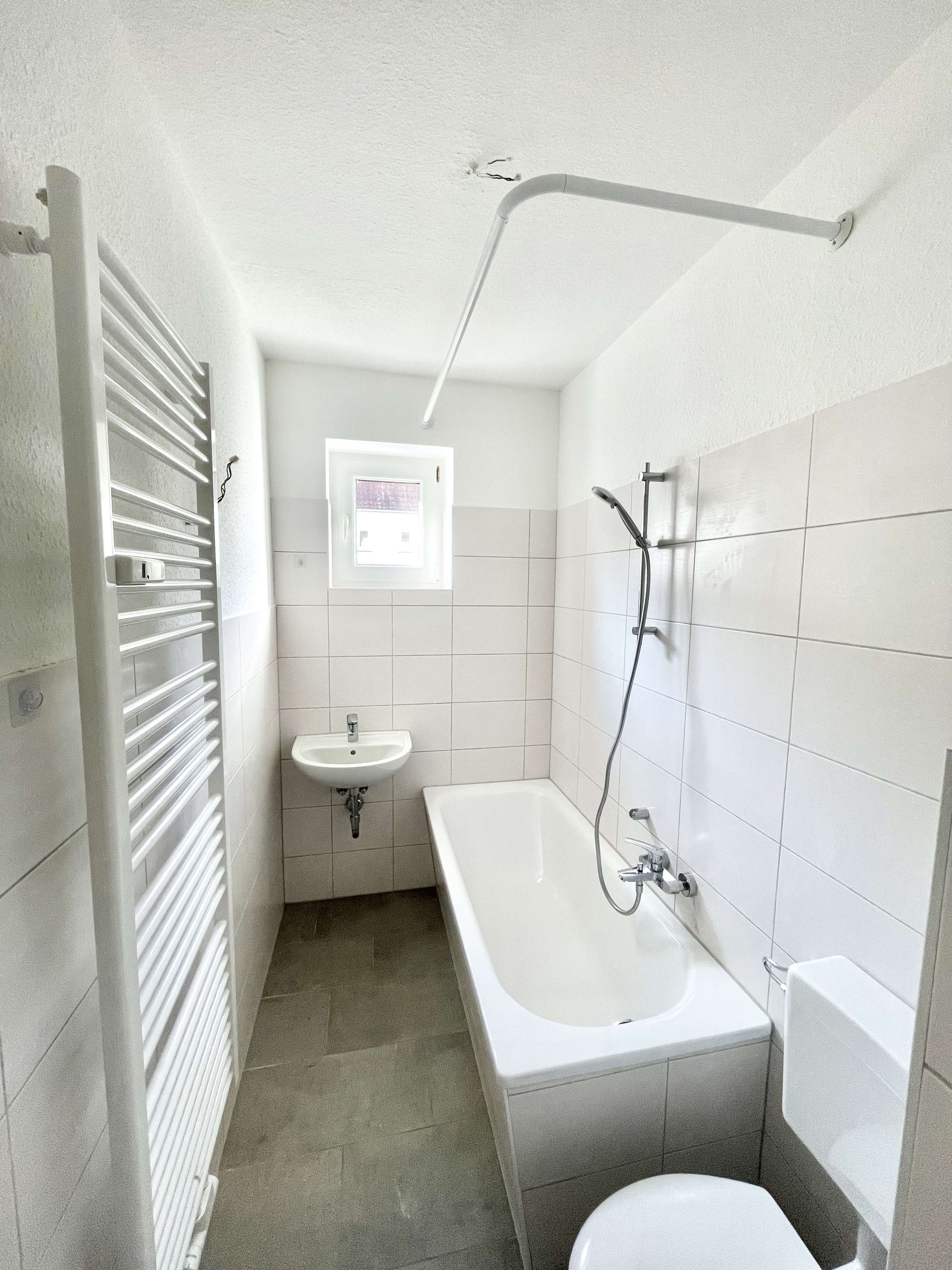 Thumbnail-Wohnung zum Mieten in Bitterfeld-Wolfen OT Wolfen 348,40 € 53.6 m²