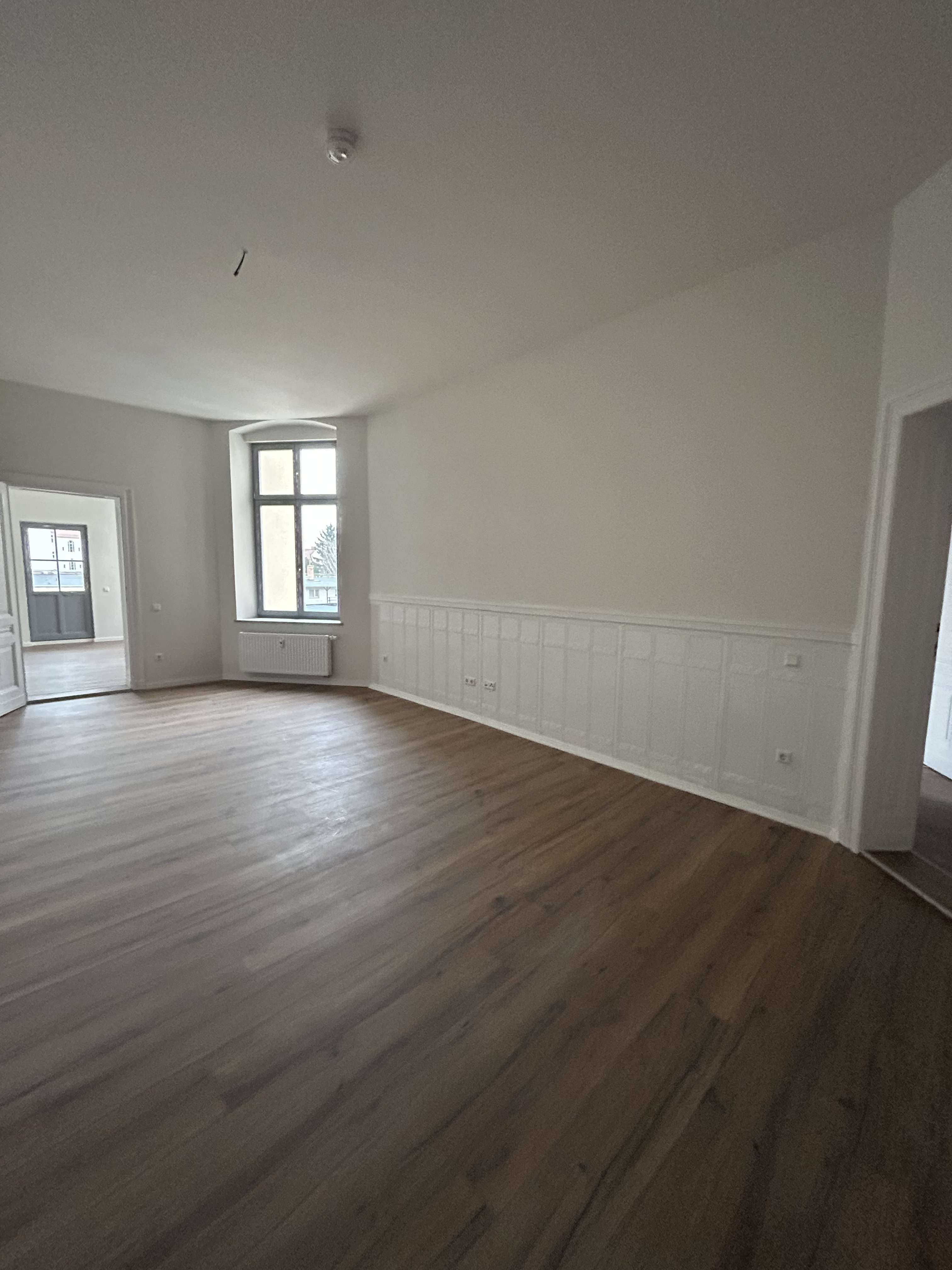 Thumbnail-Wohnung zum Mieten in Görlitz 1.085,00 € 135.59 m²
