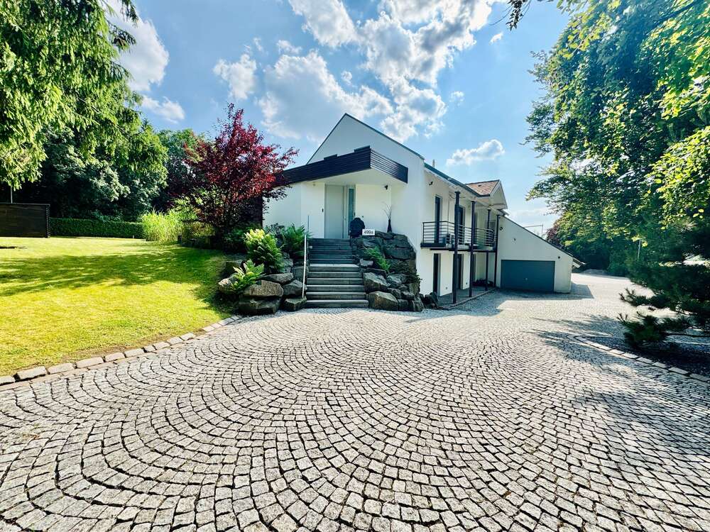 Thumbnail-Haus zum Mieten in Dortmund 4.250,00 € 249 m²