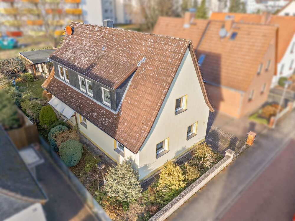Thumbnail-Haus zum Kaufen in Celle 229.000,00 € 130 m²