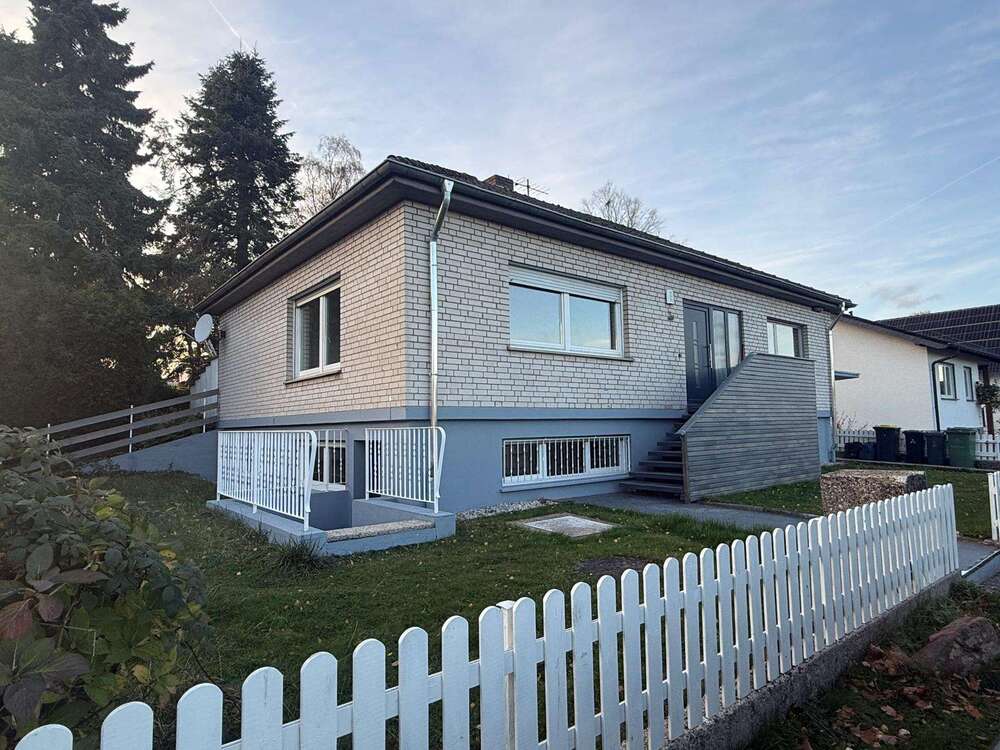 Thumbnail-Haus zum Kaufen in Bad Honnef 479.000,00 € 165 m²