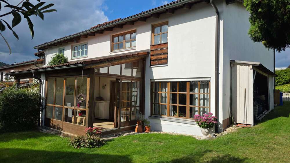 Thumbnail-Haus zum Kaufen in Grafenau 348.000,00 € 120 m²