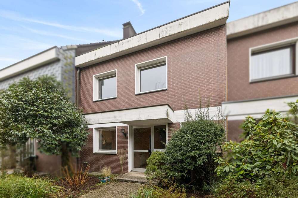 Thumbnail-Haus zum Kaufen in Essen 495.000,00 € 214 m²