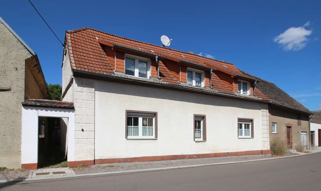 Thumbnail-Haus zum Kaufen in Landsberg 91.000,00 € 154 m²