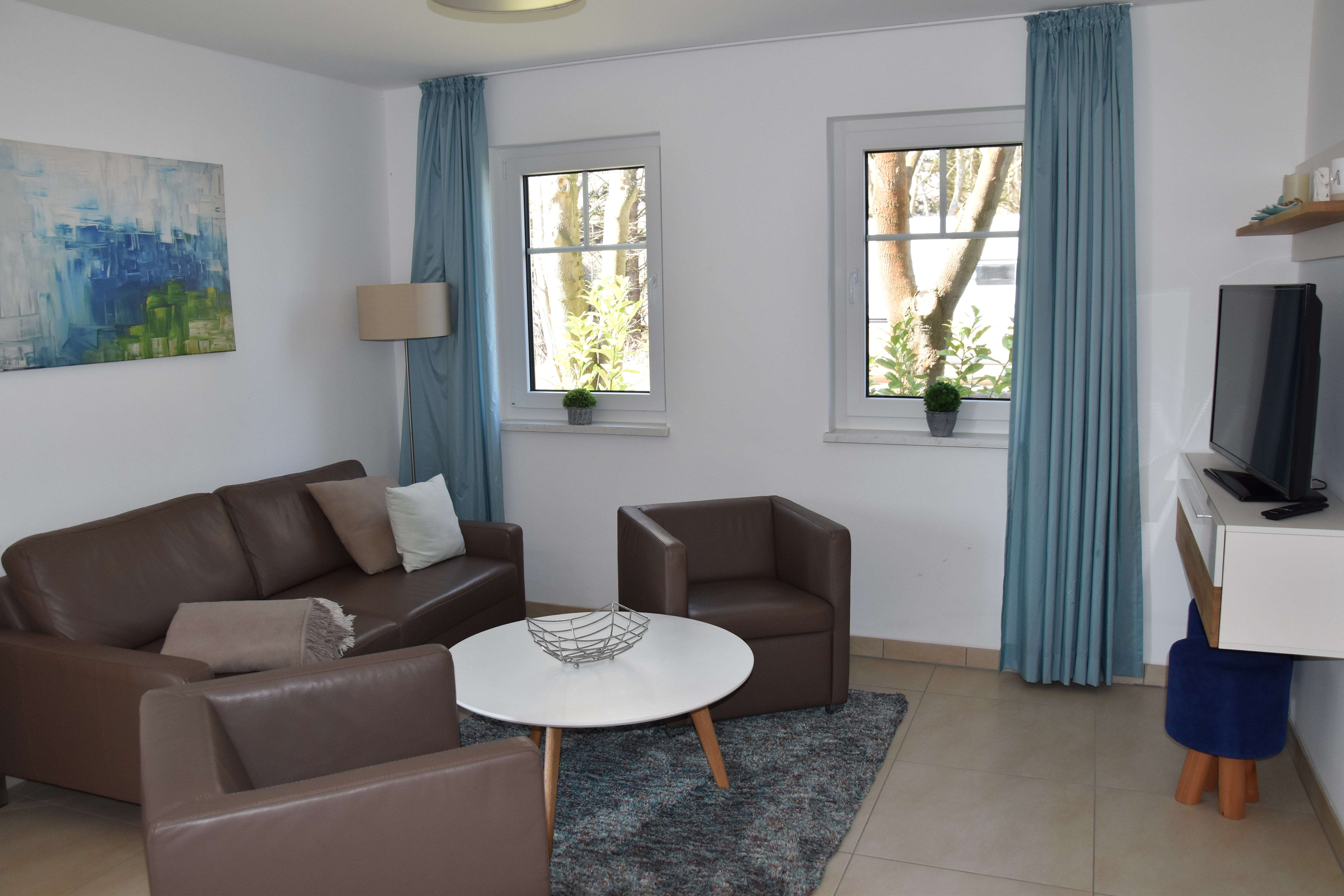 Thumbnail-Wohnung zum Kaufen in Lobbe 320.000,00 € 77 m²