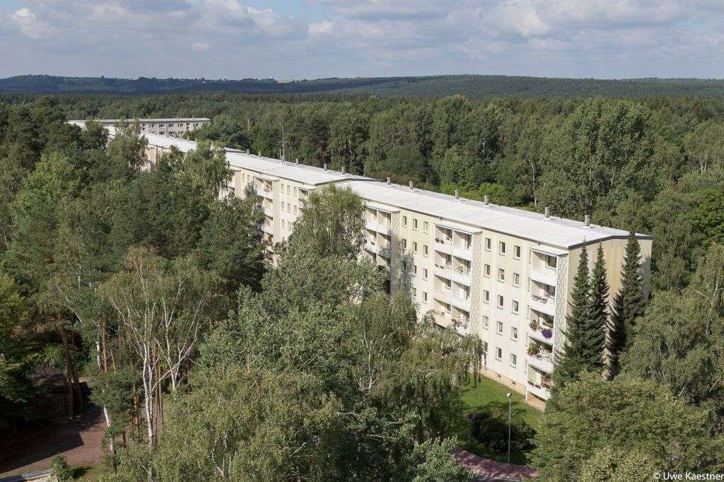 Thumbnail-Wohnung zum Mieten in Hermsdorf 390,00 € 70.36 m²