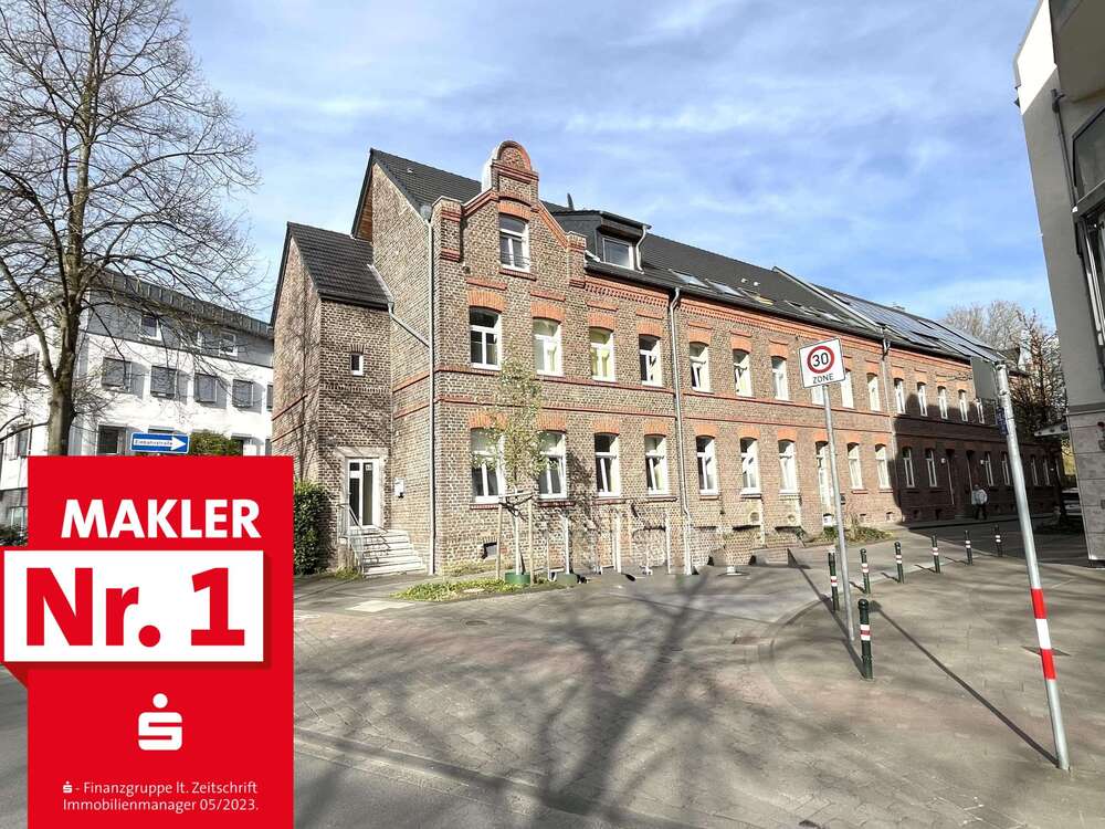 Thumbnail-Haus zum Kaufen in Leverkusen 1.450.000,00 € 523 m²