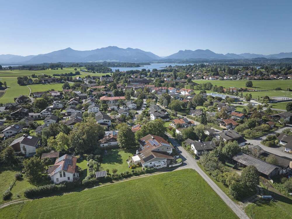 Thumbnail-Haus zum Kaufen in Breitbrunn am Chiemsee 1.995.000,00 € 418 m²