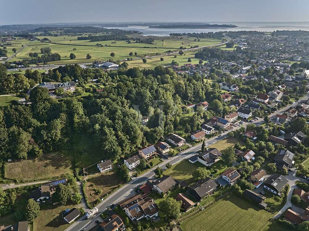 Thumbnail-Haus zum Kaufen in Bernau am Chiemsee 3.700.000,00 € 560 m²