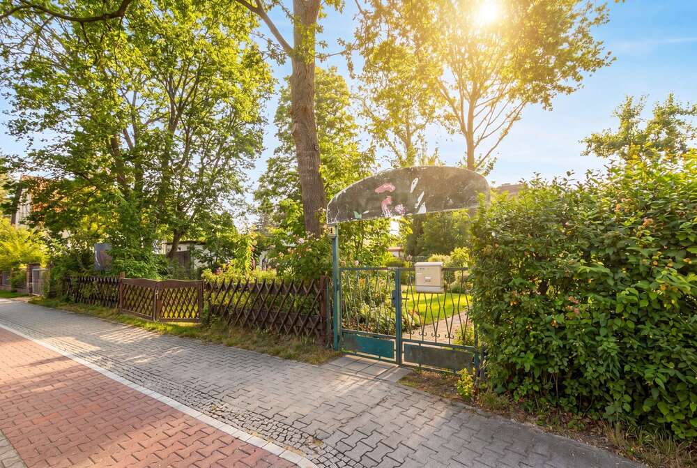 Thumbnail-Grundstück zu verkaufen in Berlin 70.000,00 € 297 m²