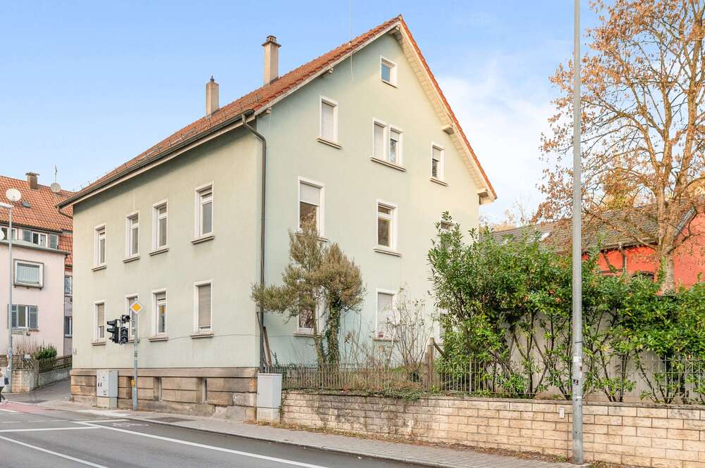 Thumbnail-Haus zum Kaufen in Esslingen am Neckar 849.000,00 € 369 m²