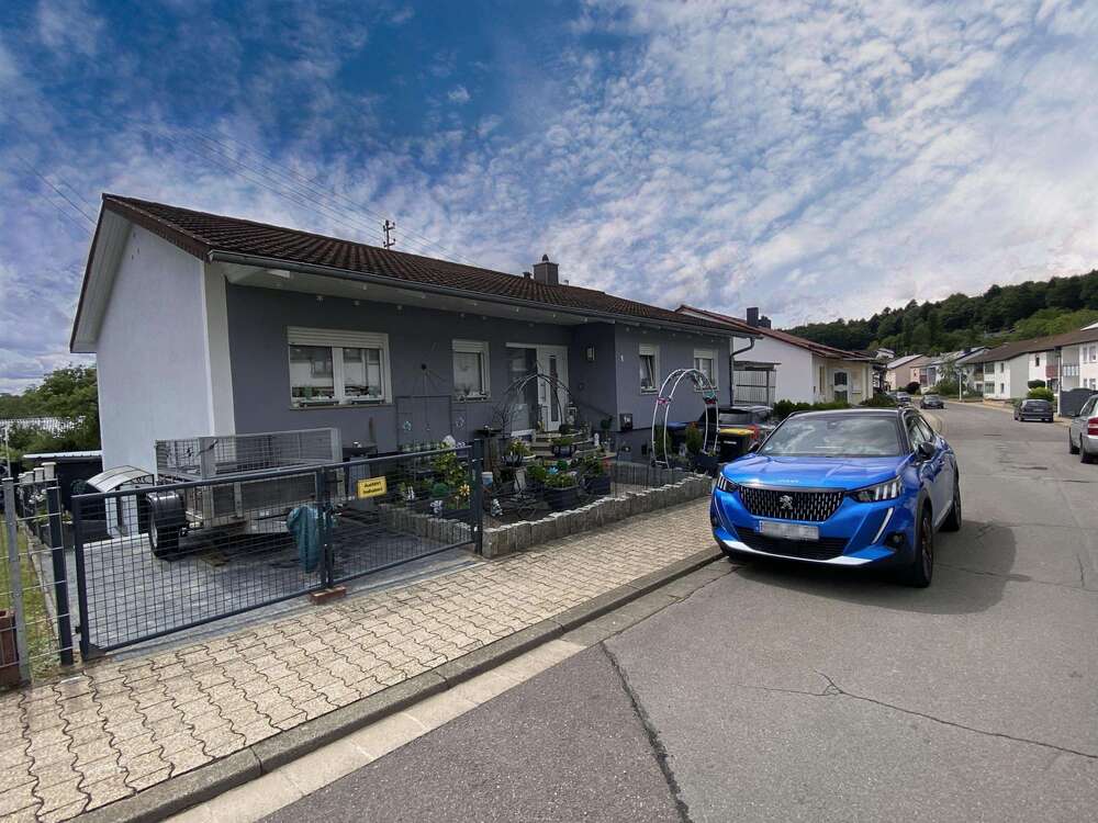 Thumbnail-Haus zum Kaufen in Bexbach 279.000,00 € 180 m²