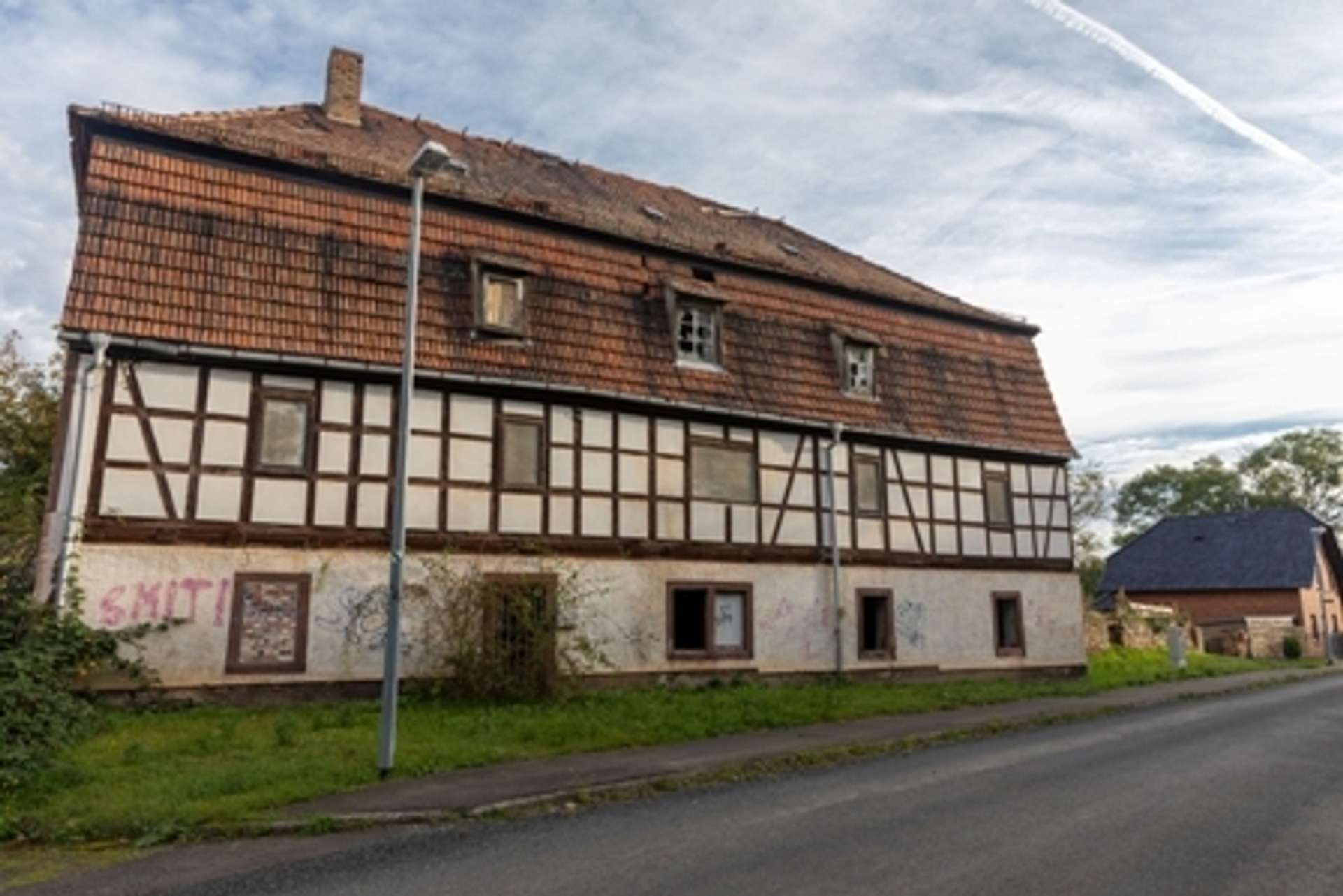 Thumbnail-Haus zum Kaufen in Kaiserpfalz 150.000,00 € 400 m²