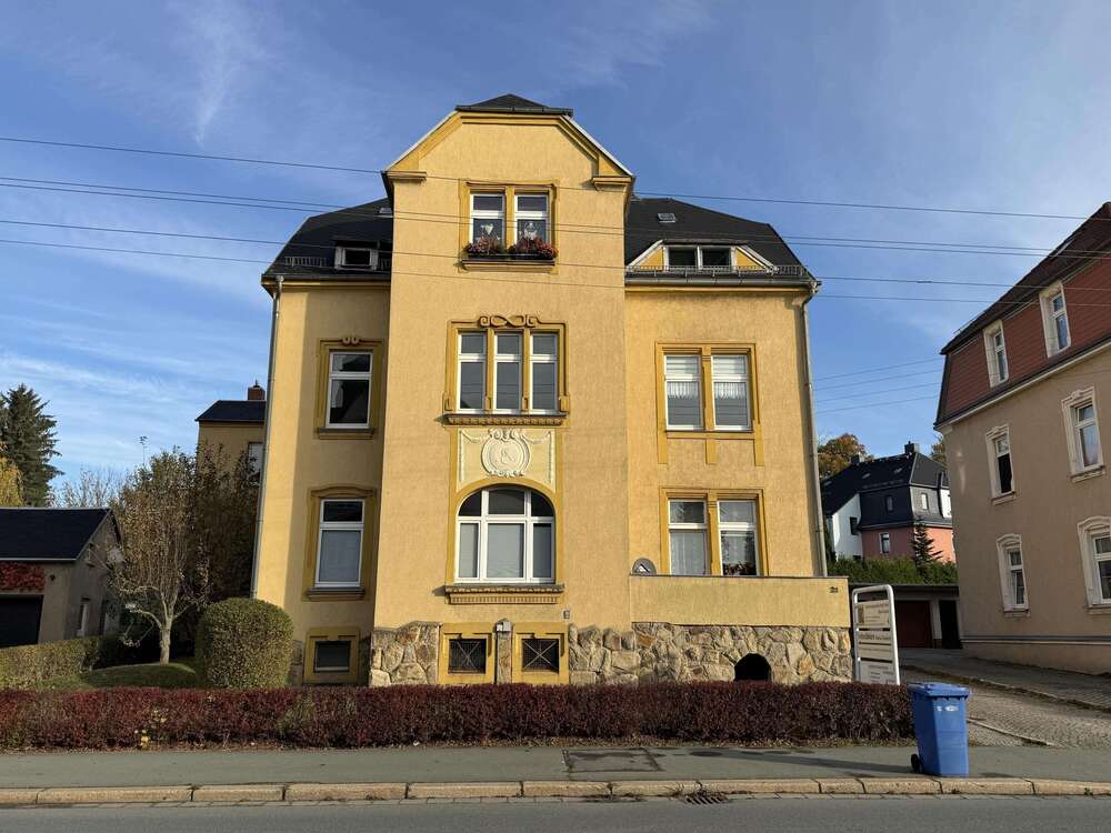 Thumbnail-Haus zum Kaufen in Hohenstein-Ernstthal 270.000,00 € 297.66 m²
