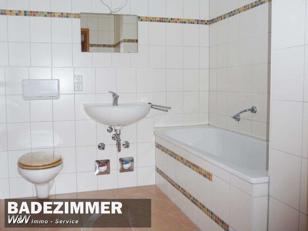 Thumbnail-Wohnung zum Mieten in Zwickau 335,00 € 56.11 m²