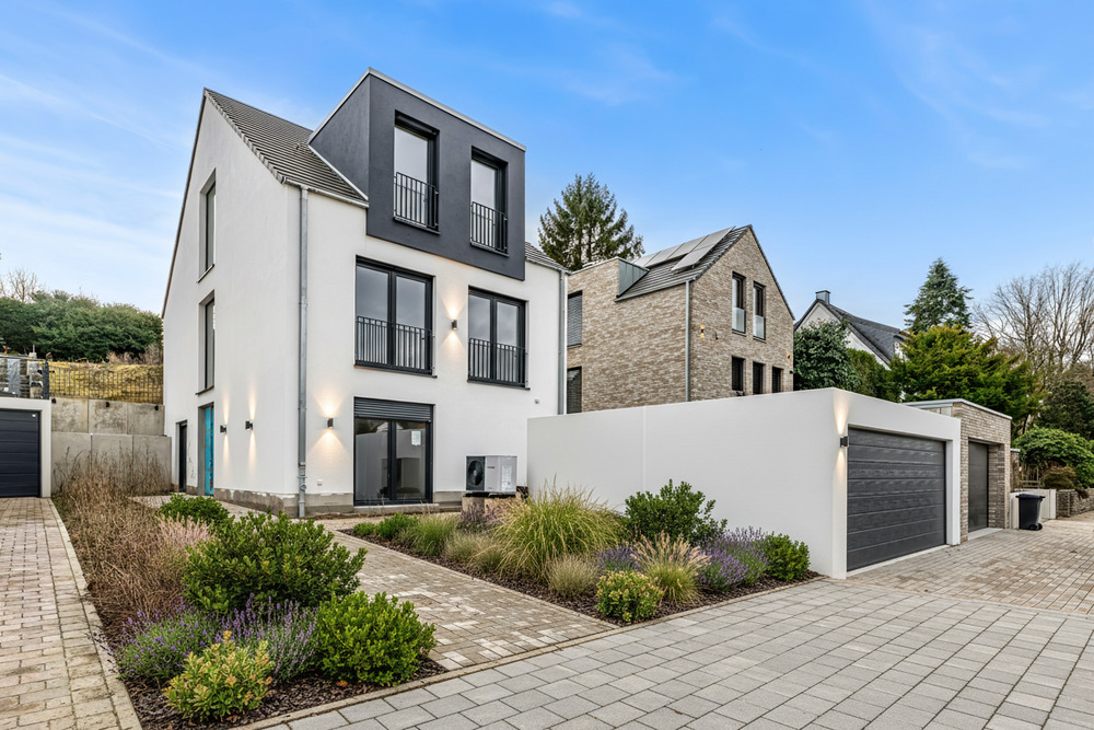 Thumbnail-Haus zum Kaufen in Mülheim an der Ruhr 999.999,00 € 190 m²
