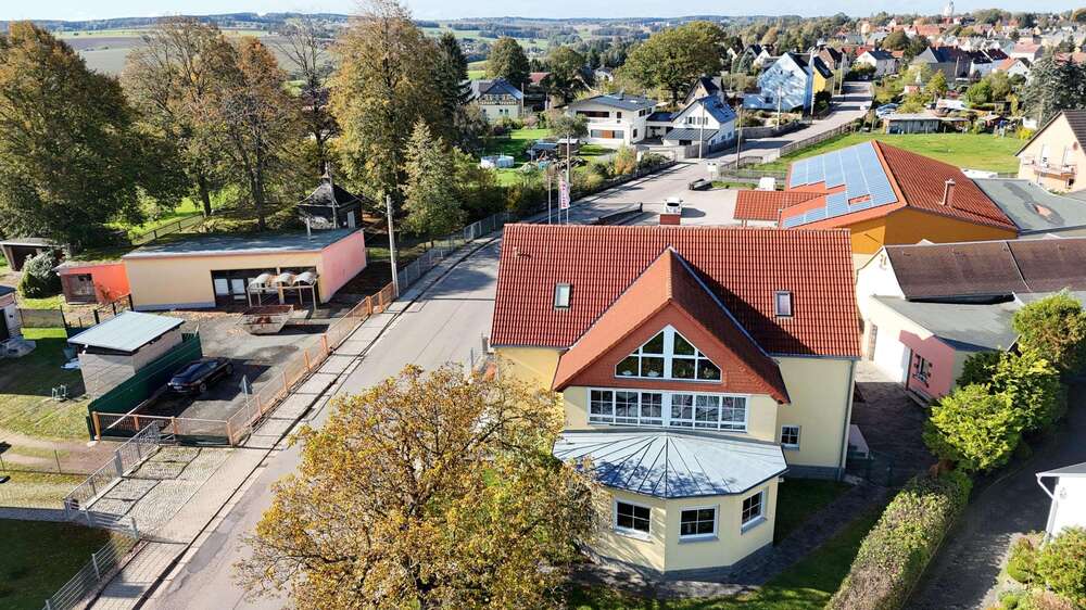 Thumbnail-Haus zum Kaufen in Zwickau 499.000,00 € 291 m²