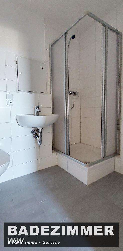 Thumbnail-Wohnung zum Mieten in Zwickau 335,00 € 70.52 m²