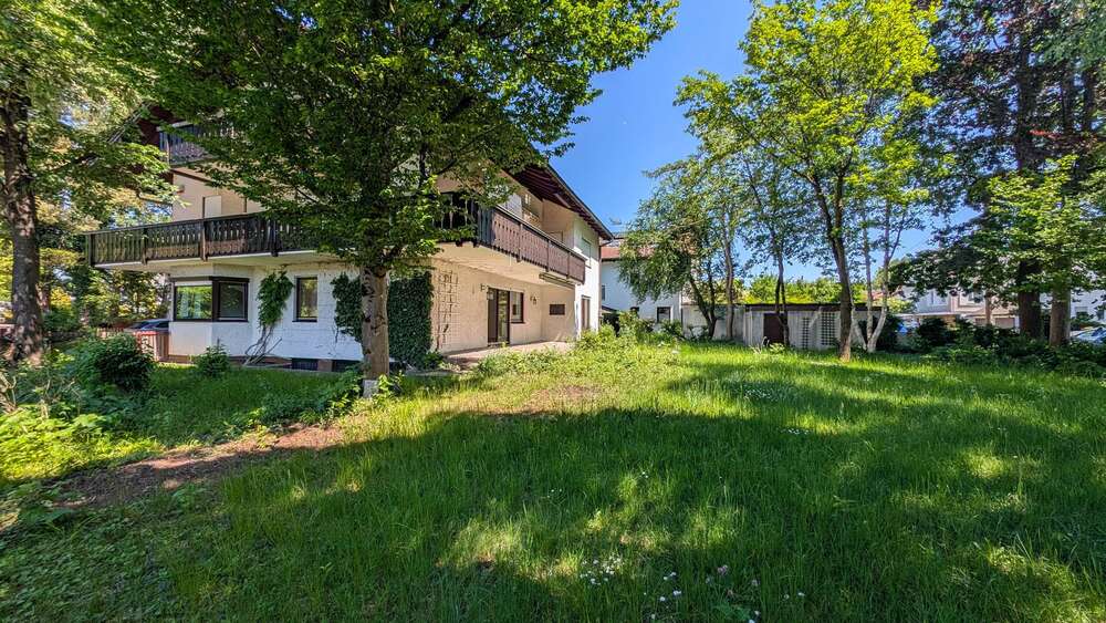 Thumbnail-Wohnung zum Mieten in Gröbenzell 1.800,00 € 129 m²