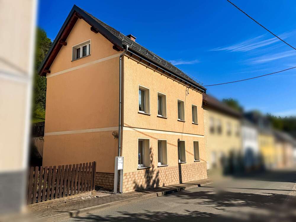 Thumbnail-Haus zum Kaufen in Greiz 80.000,00 € 78 m²