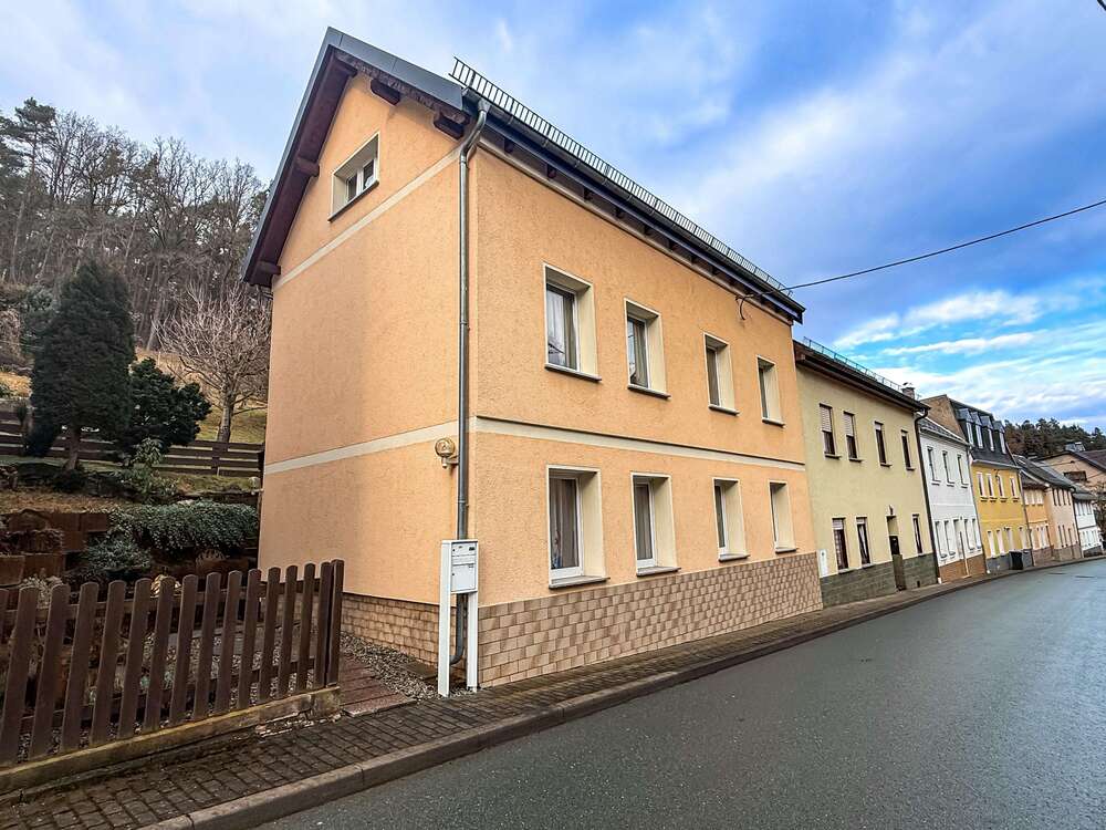 Thumbnail-Haus zum Kaufen in Greiz 80.000,00 € 78 m²